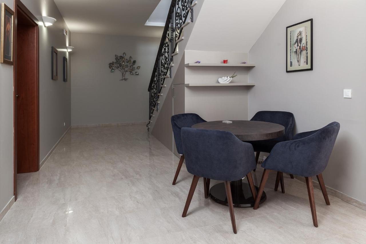 Deluxe Apartments Vila Carissa Malinska Esterno foto